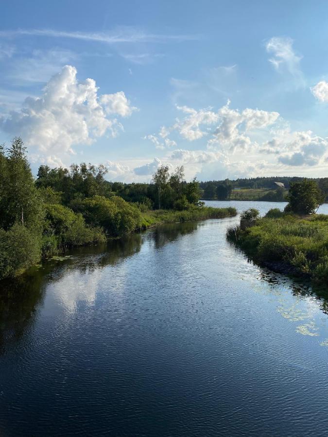 Хостел Kalvs Skolhus Экстерьер фото